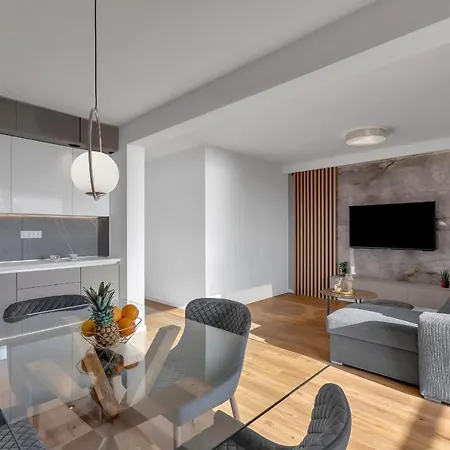 5-6 Luxury Apartments L&L Tucepi - 100M From The Beach - Makarska Exklusiv Exterior photo